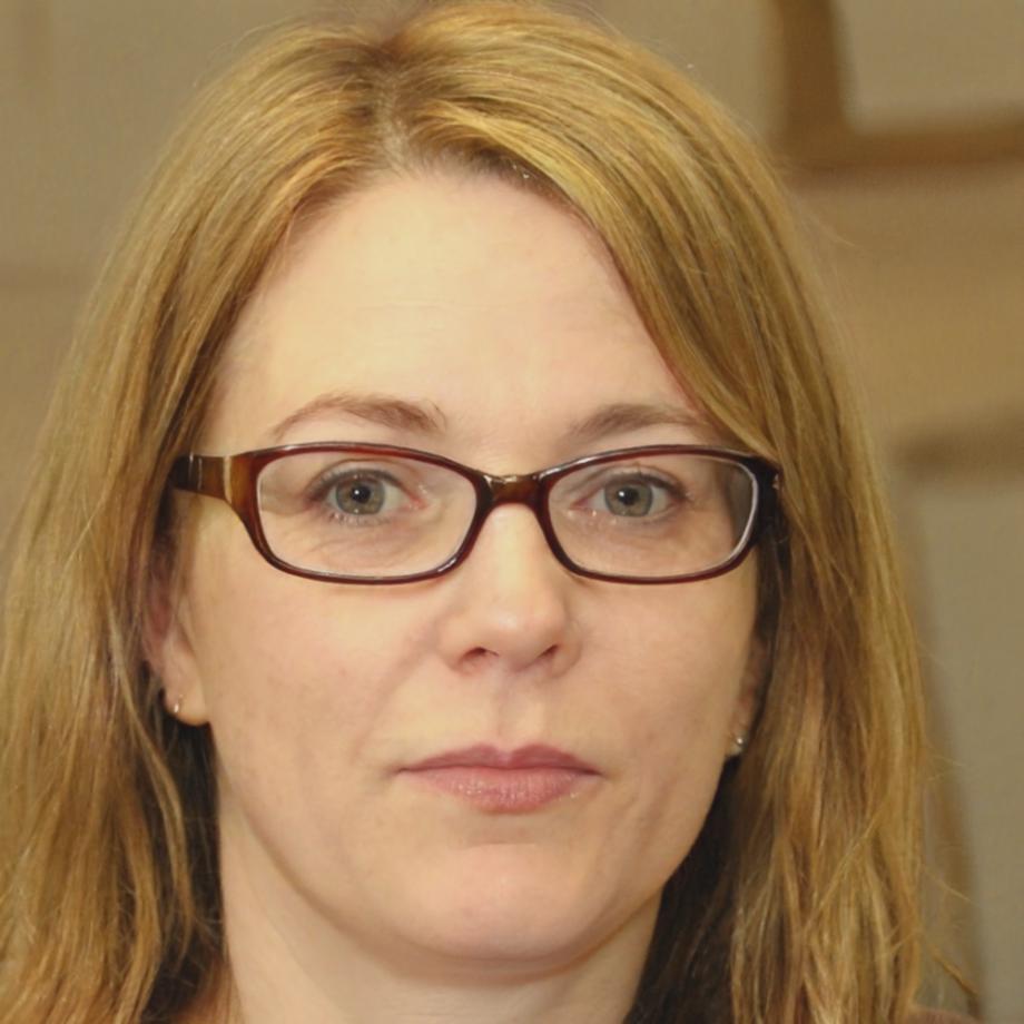 Directora Académica de drevalimothor